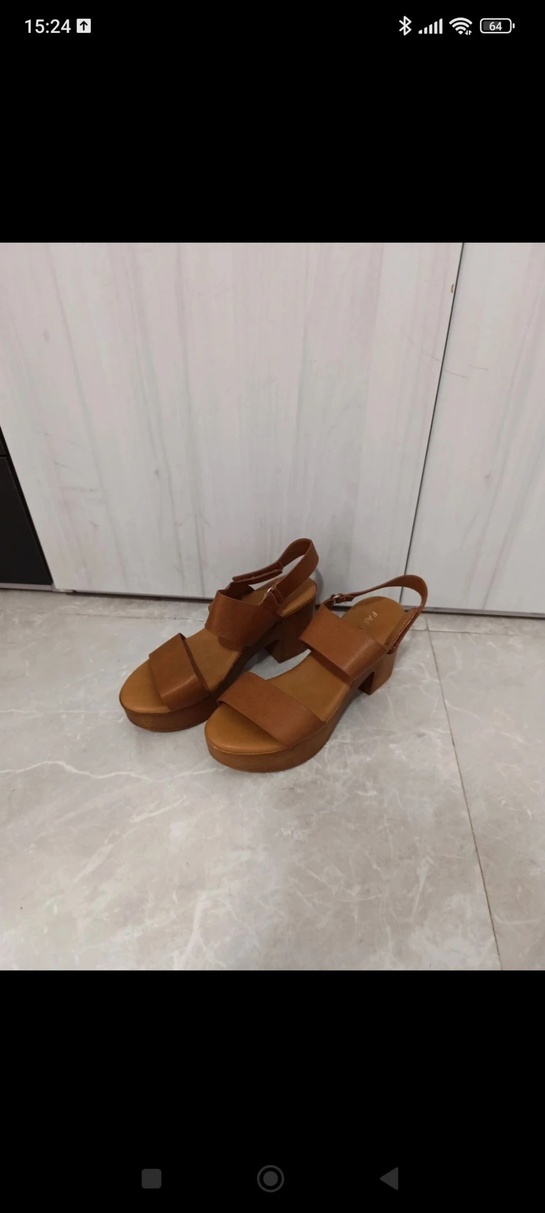 Sandalias tacón madera
